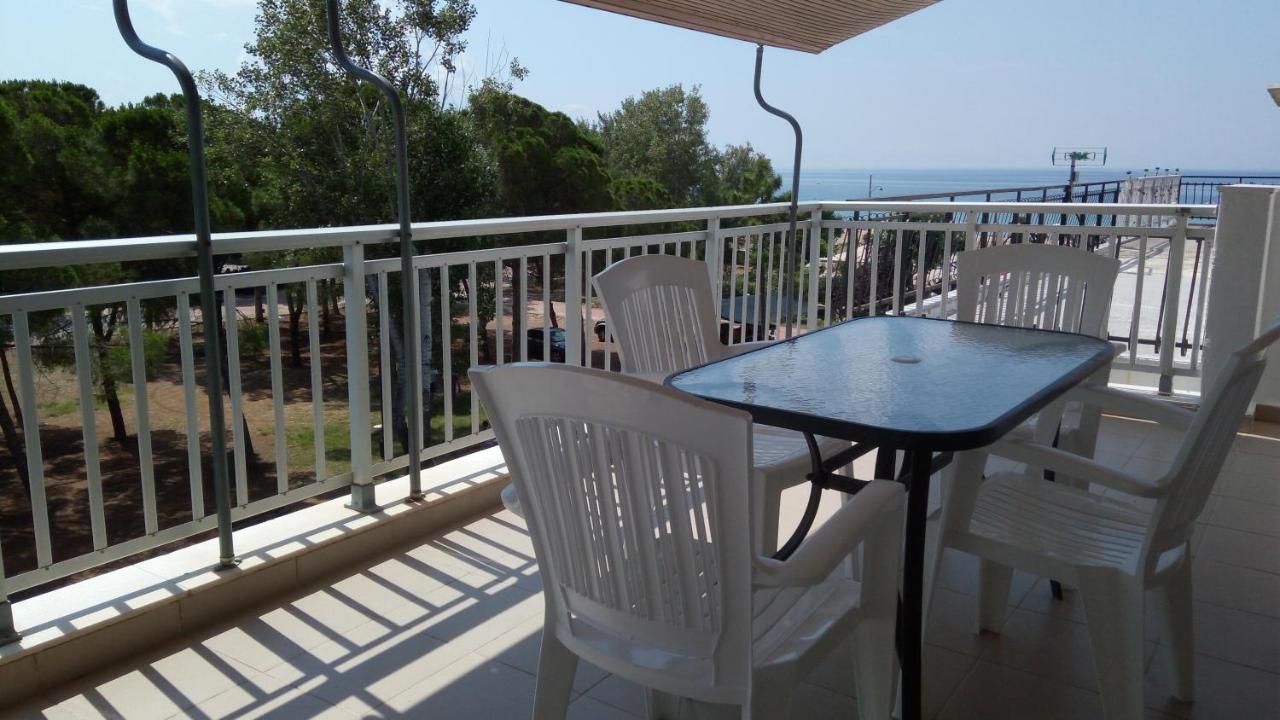 Kalliani House Vila Kiki Flogita Exteriör bild