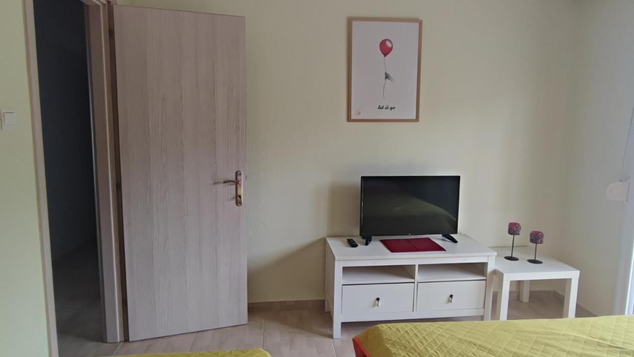 Kalliani House Vila Kiki Flogita Exteriör bild